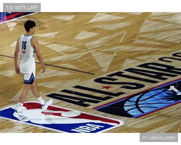 NBA全明星球员参加纽约青少年篮球诊所